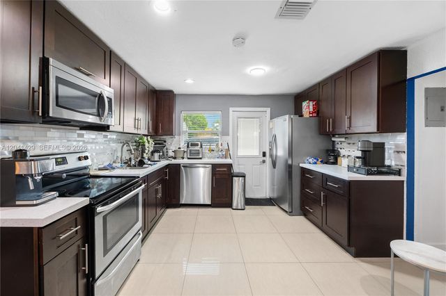 1610 S 22nd Ave, Hollywood, FL 33020