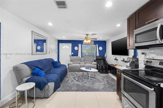 1610 S 22nd Ave, Hollywood, FL 33020