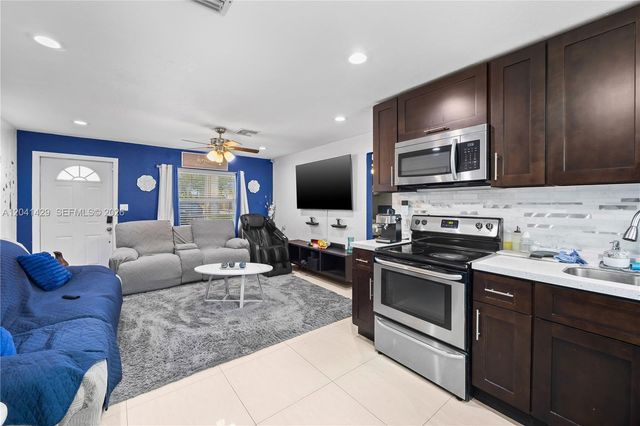 1610 S 22nd Ave, Hollywood, FL 33020