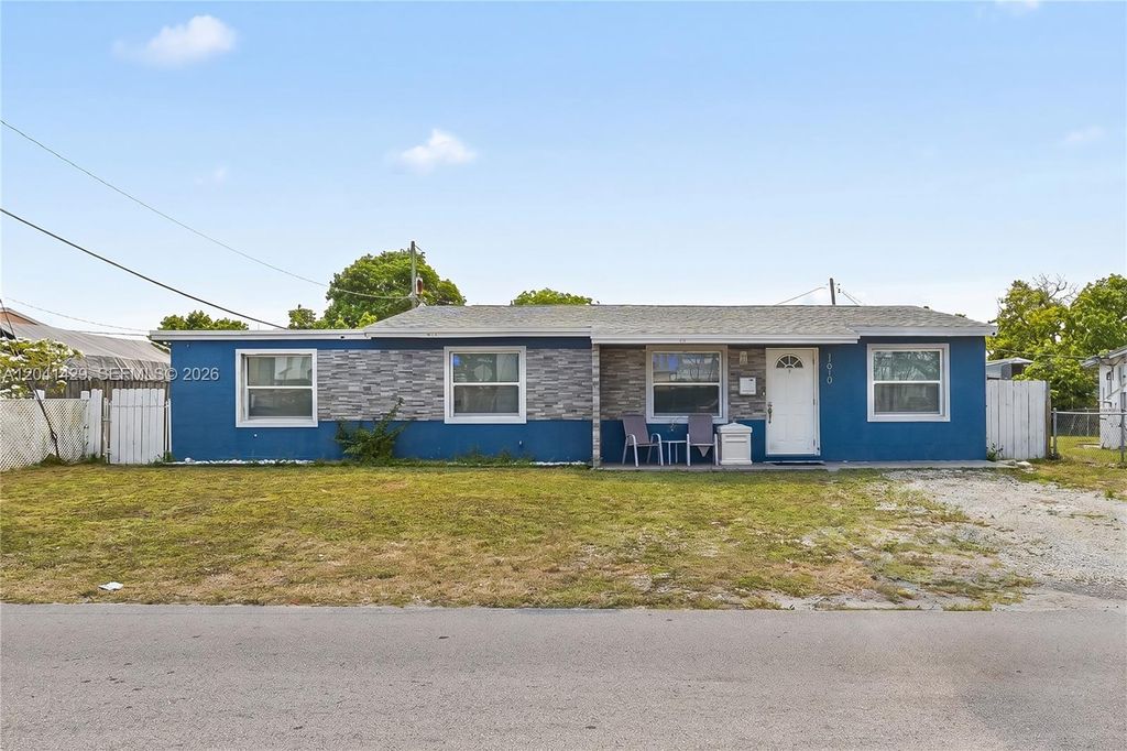 1610 S 22nd Ave, Hollywood, FL 33020