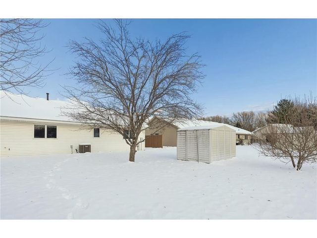 2208 Cattail Way, Hudson, WI 54016