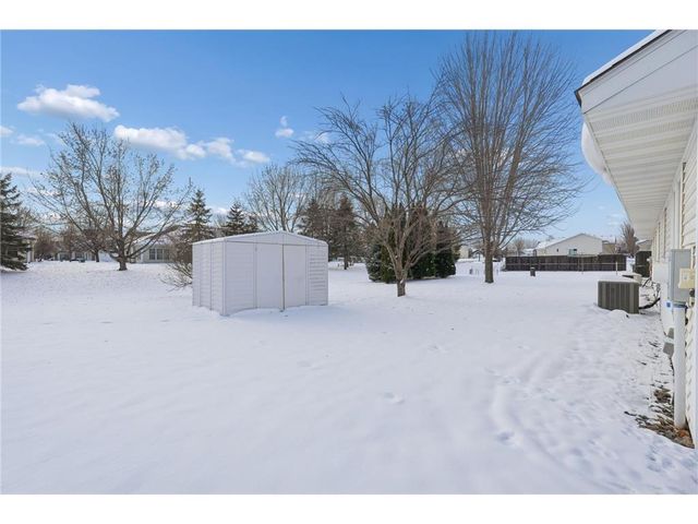 2208 Cattail Way, Hudson, WI 54016