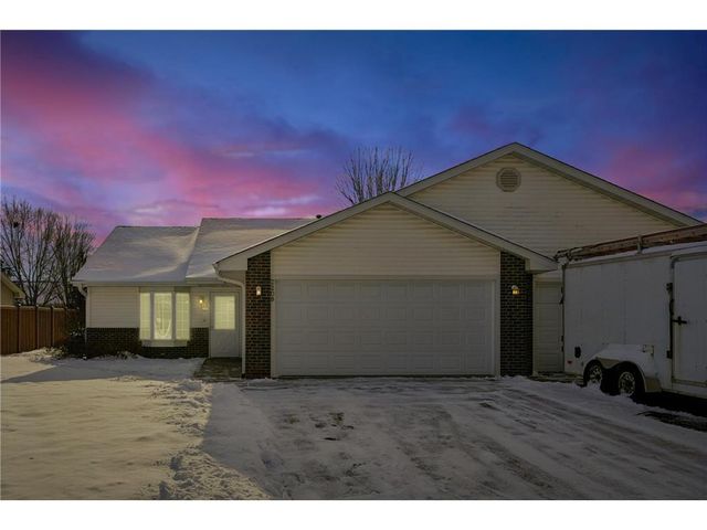 2208 Cattail Way, Hudson, WI 54016