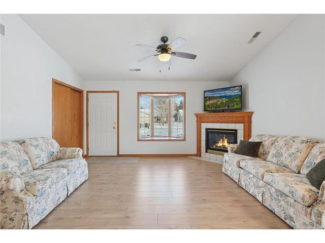 2208 Cattail Way, Hudson, WI 54016