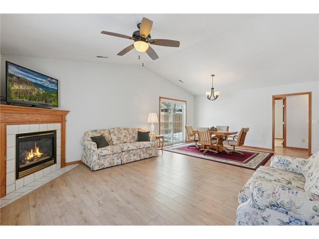 2208 Cattail Way, Hudson, WI 54016