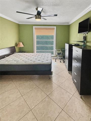 9417 SW 76th Street X36, Miami, FL 33173
