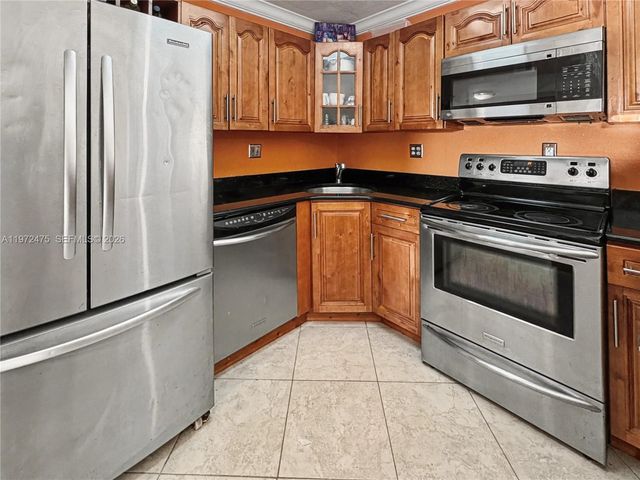 9417 SW 76th Street X36, Miami, FL 33173
