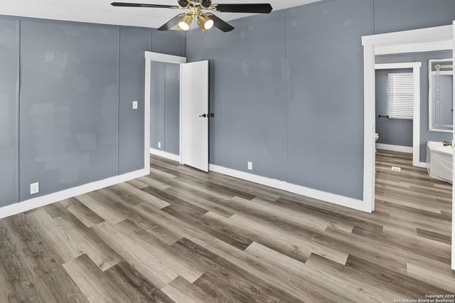 154 Oak Lawn, Bandera, TX 78003