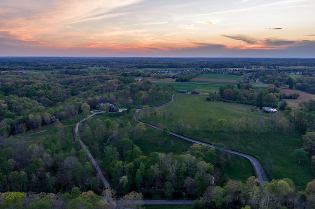 2925 Old Clarksville Pike, Ashland City, TN 37015