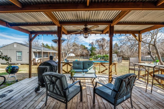 208 Catawba Road, Waxahachie, TX 75165