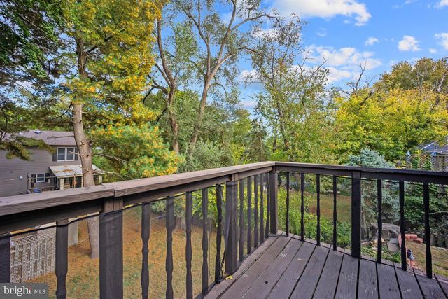 320 N CROWN ST, Morrisville, PA 19067