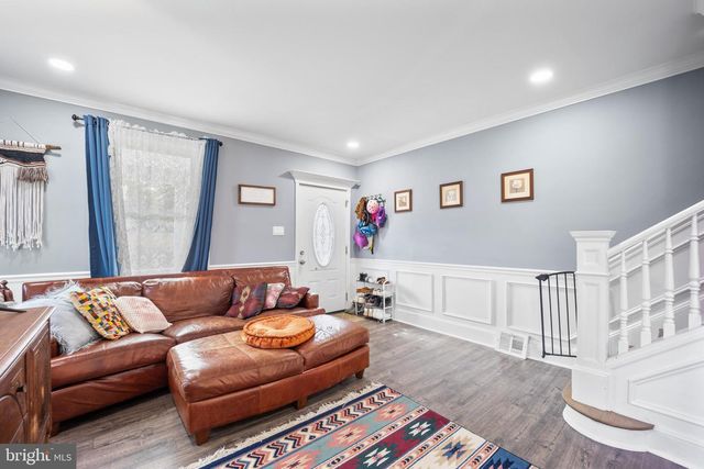 320 N CROWN ST, Morrisville, PA 19067