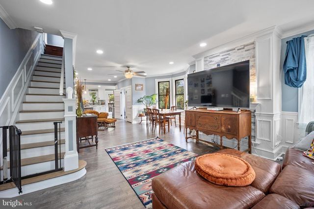 320 N CROWN ST, Morrisville, PA 19067