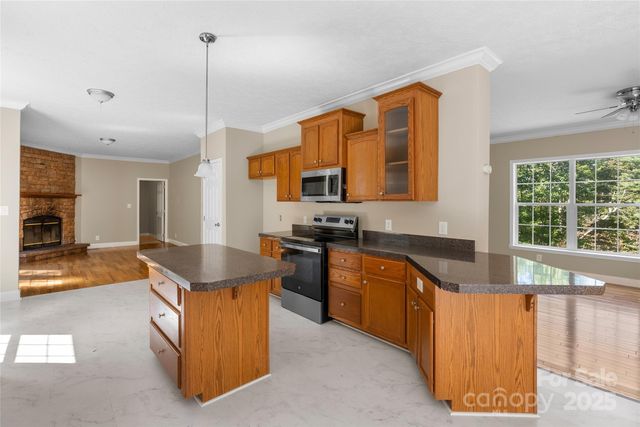 47 Red Valley Road, Penrose, NC 28766