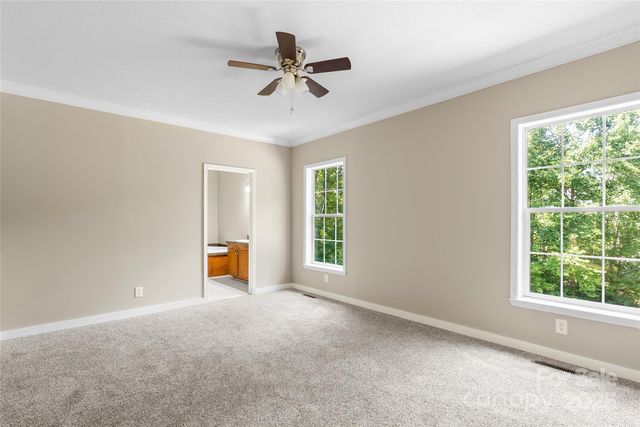 47 Red Valley Road, Penrose, NC 28766