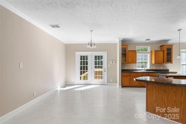 47 Red Valley Road, Penrose, NC 28766