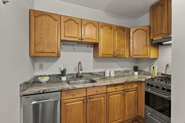 5 Haskell Street 43, Cambridge, MA 02140
