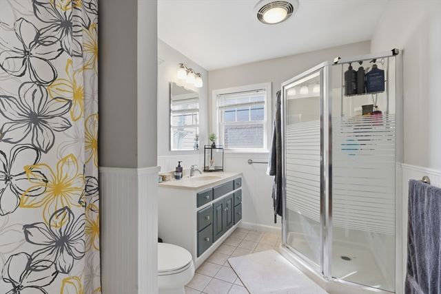 411B Lake Avenue, Worcester, MA 01604