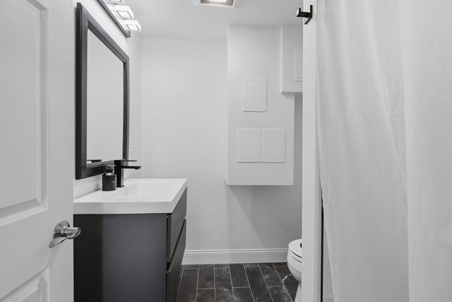 411B Lake Avenue, Worcester, MA 01604