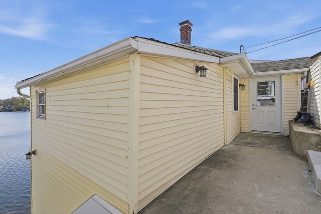 411B Lake Avenue, Worcester, MA 01604