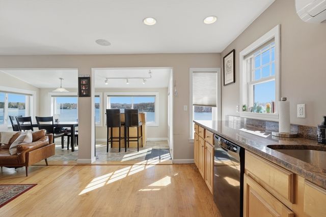 411B Lake Avenue, Worcester, MA 01604