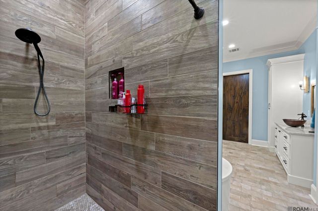 36528 Royal Oak Dr, Prairieville, LA 70769