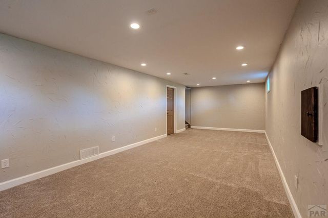 1327 Terry Cir, Pueblo, CO 81005