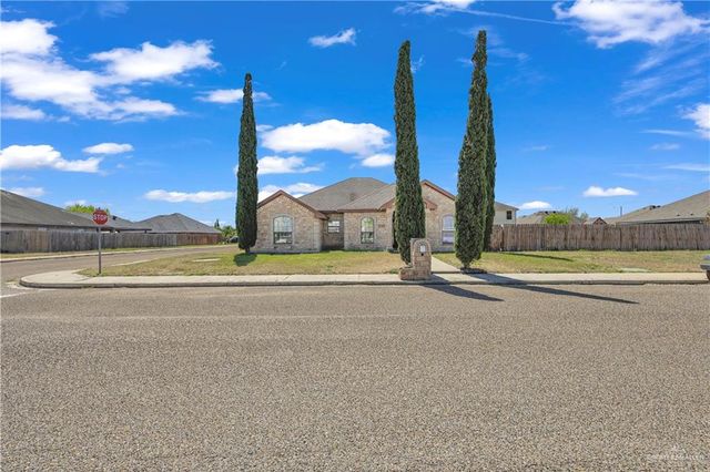 2102 W Mimosa Drive, Weslaco, TX 78596