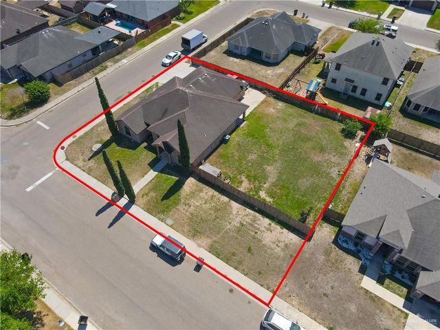 2102 W Mimosa Drive, Weslaco, TX 78596