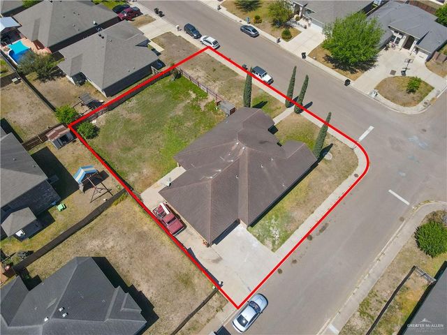 2102 W Mimosa Drive, Weslaco, TX 78596