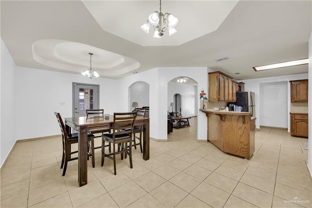 2102 W Mimosa Drive, Weslaco, TX 78596