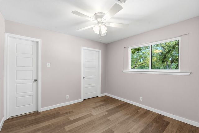 702 Austrian Road, Grand Prairie, TX 75050