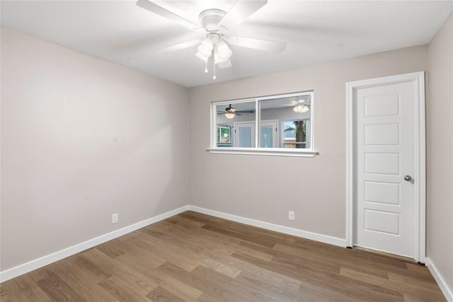 702 Austrian Road, Grand Prairie, TX 75050