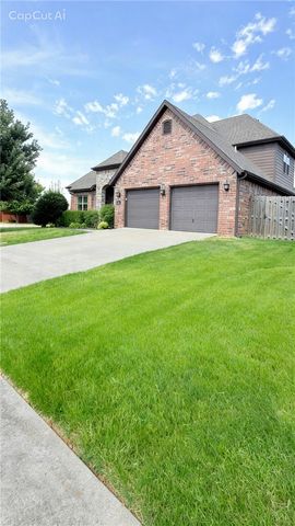 4201 Layton Road, Bentonville, AR 72713