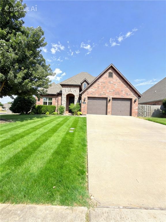 4201 Layton Road, Bentonville, AR 72713