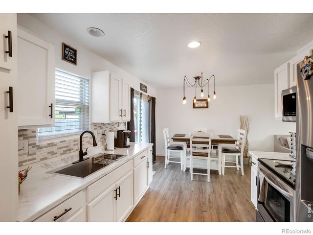 104 23rd Ave Ct, Greeley, CO 80631