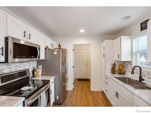 104 23rd Ave Ct, Greeley, CO 80631