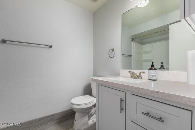 11040 N 28TH Drive 130, Phoenix, AZ 85029