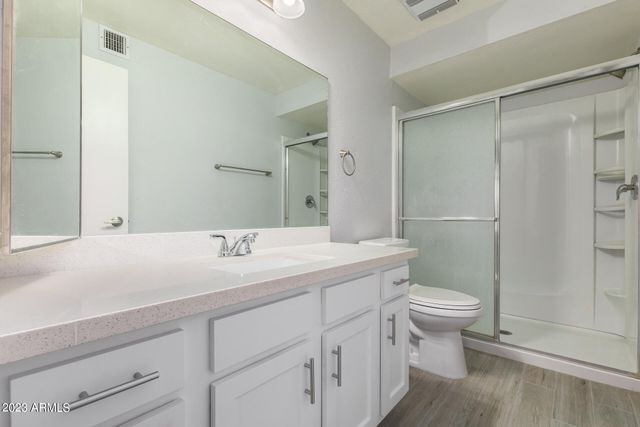 11040 N 28TH Drive 130, Phoenix, AZ 85029