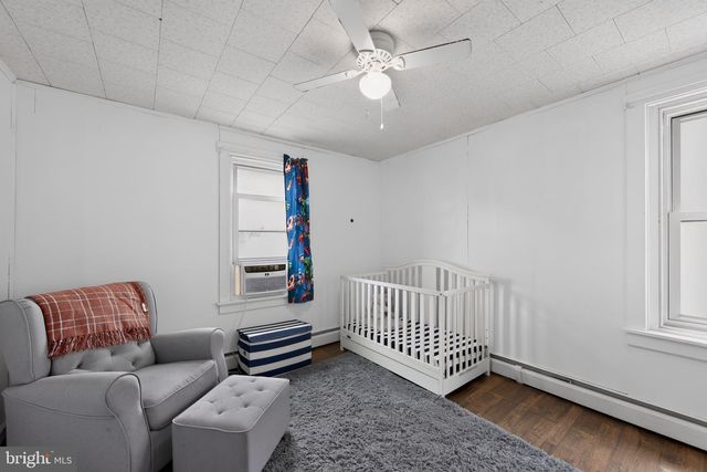352 S READING AVE, Boyertown, PA 19512