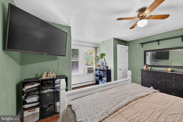 352 S READING AVE, Boyertown, PA 19512