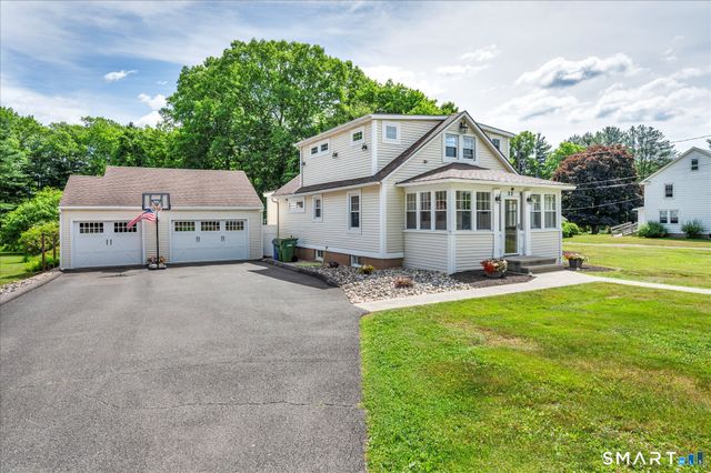 32 Franklin Road, Cromwell, CT 06416