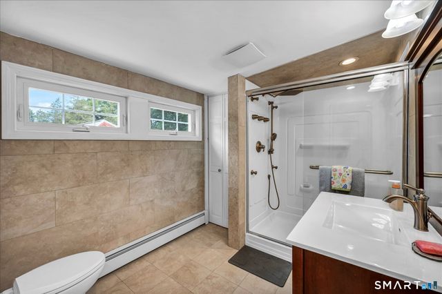 32 Franklin Road, Cromwell, CT 06416
