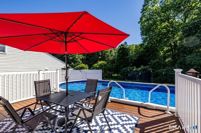 32 Franklin Road, Cromwell, CT 06416