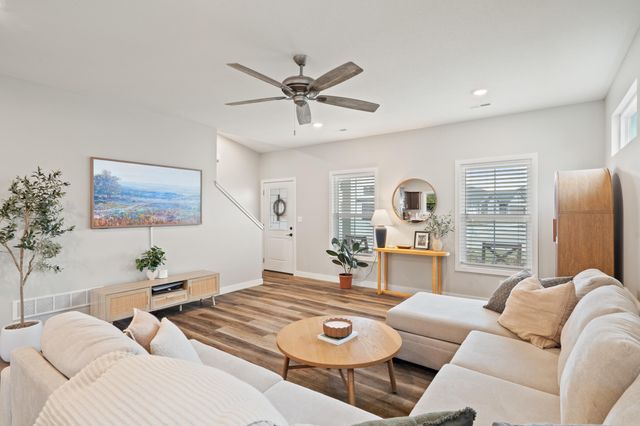 5901 HUNTINGTON CT, Columbia, MO 65201