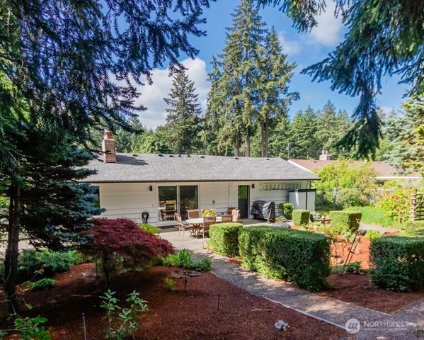 10201 SW 120th Street, Lakewood, WA 98498