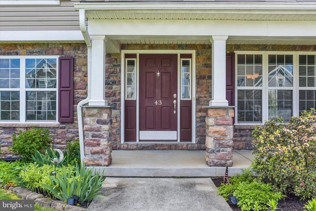 43 DANBURY DR, Mechanicsburg, PA 17050