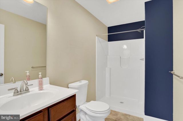 43 DANBURY DR, Mechanicsburg, PA 17050