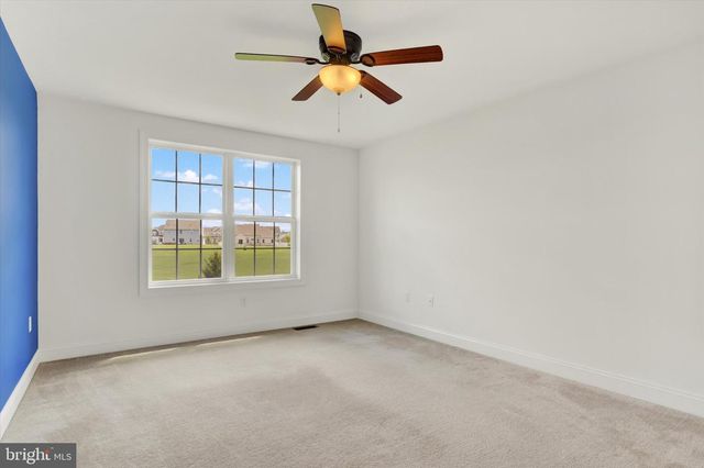 43 DANBURY DR, Mechanicsburg, PA 17050