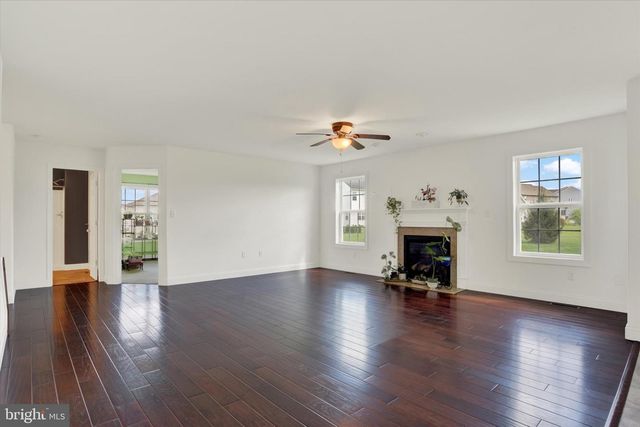 43 DANBURY DR, Mechanicsburg, PA 17050